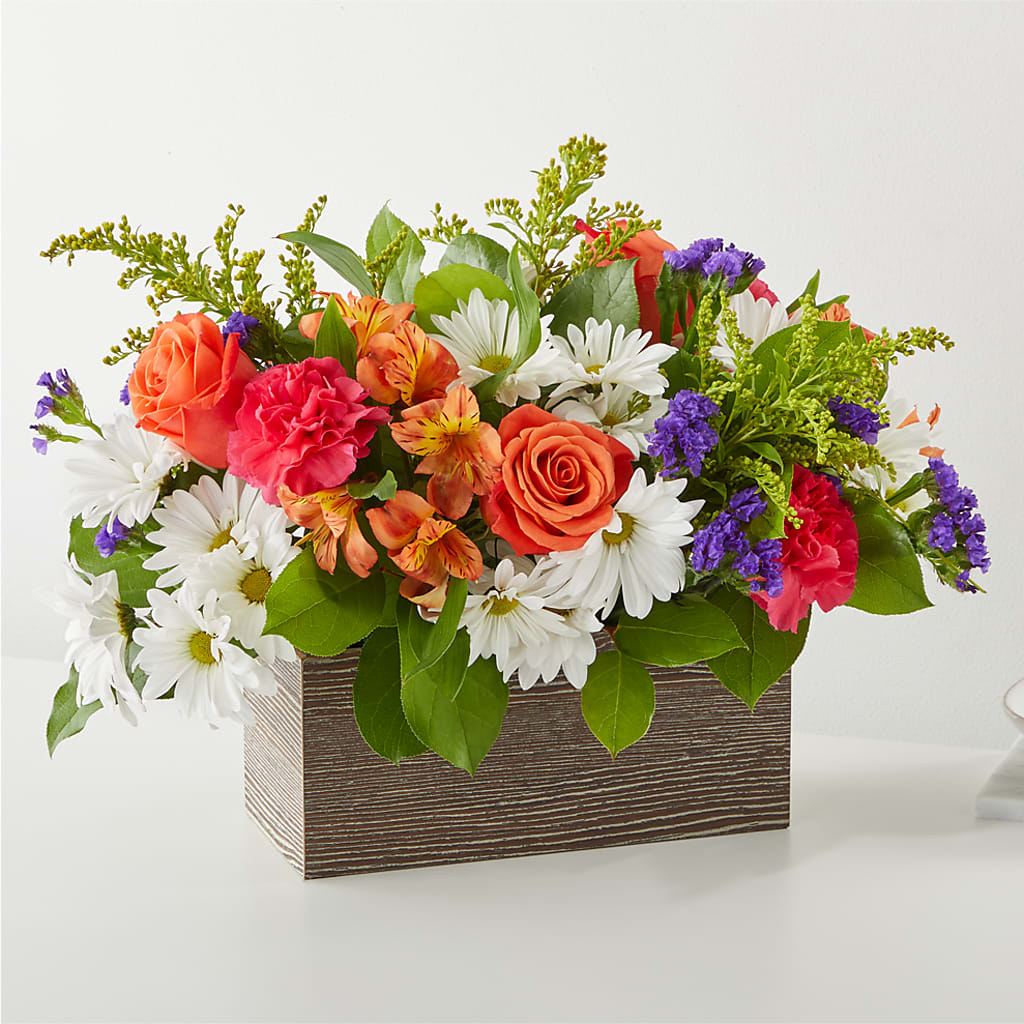Oopsie Daisy Box Bouquet – BEN & NEVA'S FLOWERS, Grand Saline TX