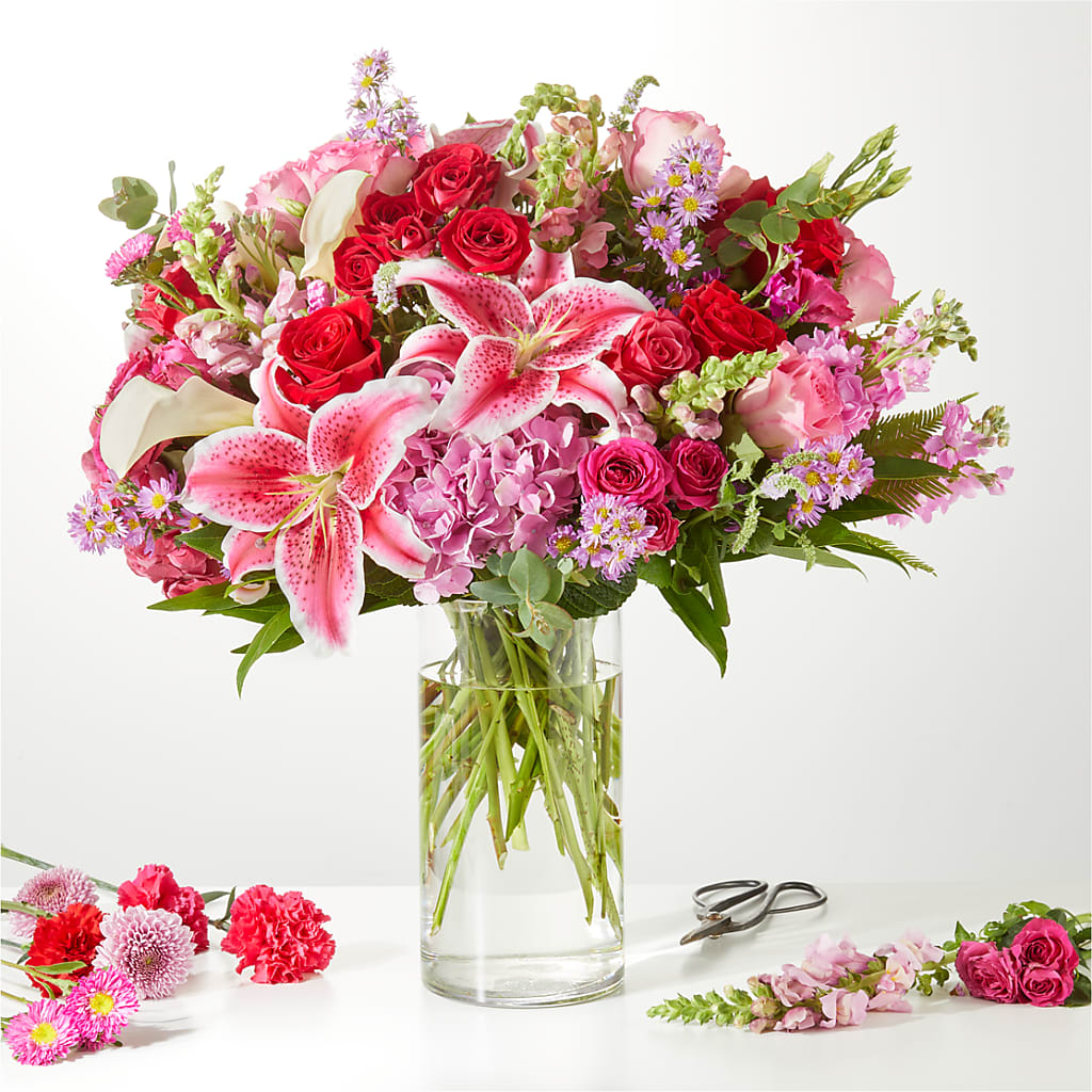 Swooning Over You - A Luxury Florist Original – BEN & NEVA'S FLOWERS, Grand Saline TX