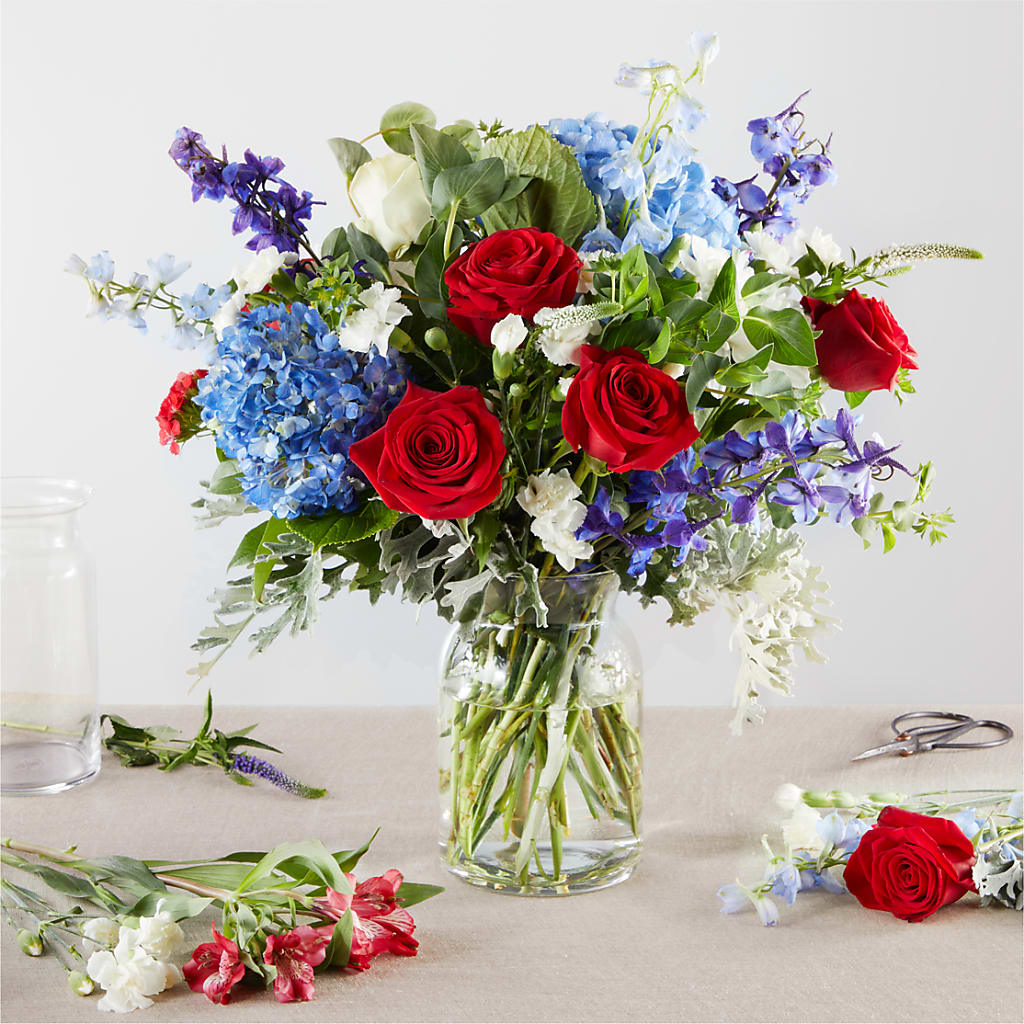 Star Spangled - A Florist Original – BEN & NEVA'S FLOWERS, Grand Saline TX