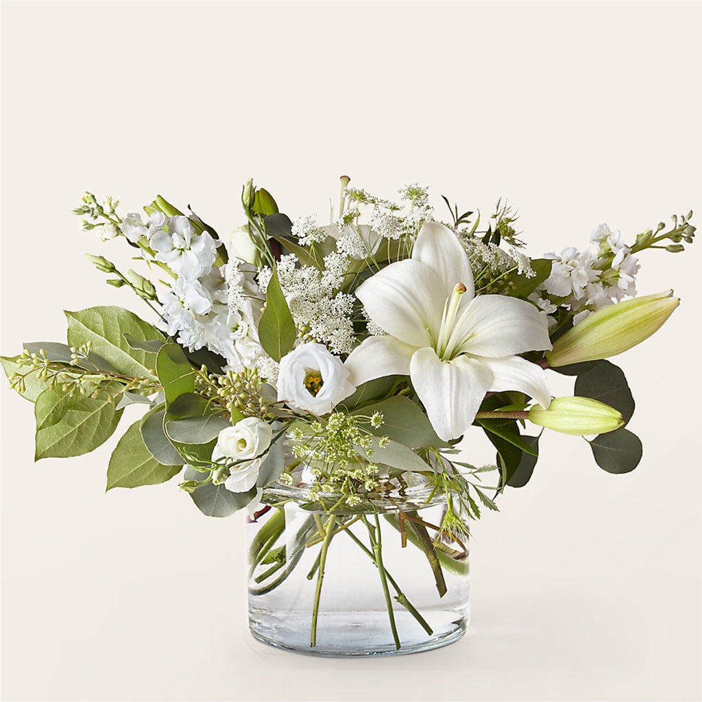Alluring Elegance Bouquet – BEN & NEVA'S FLOWERS, Grand Saline TX