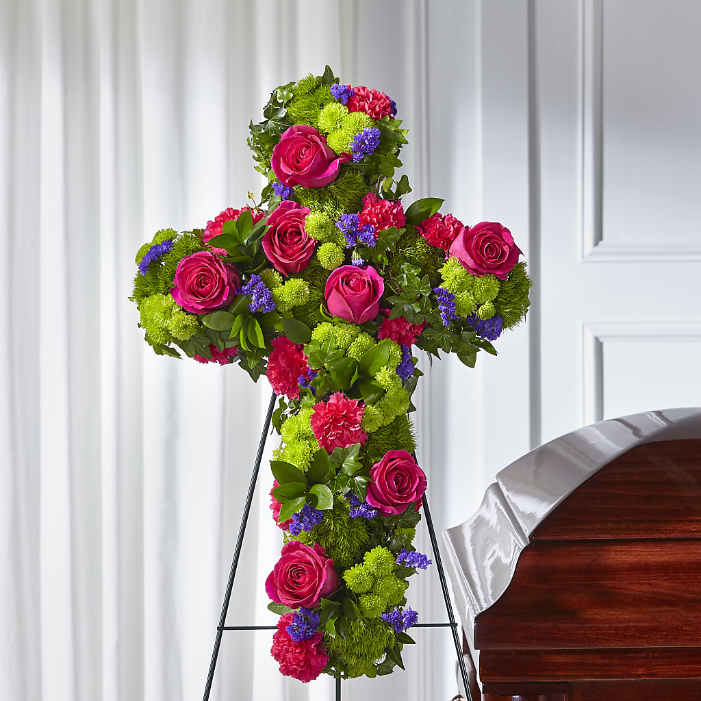 Tribute Rose Floral Cross – BEN & NEVA'S FLOWERS, Grand Saline TX