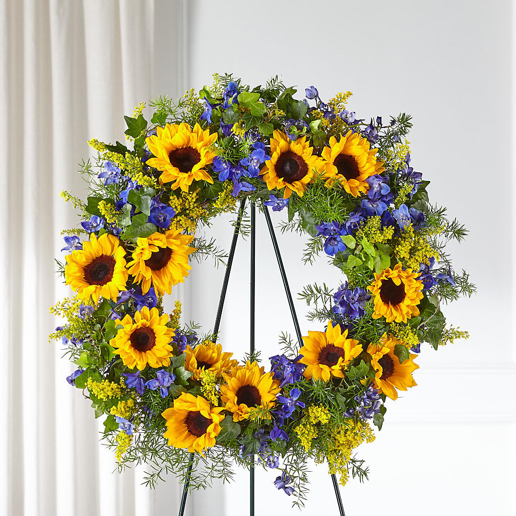 Bright Rays Wreath – BEN & NEVA'S FLOWERS, Grand Saline TX