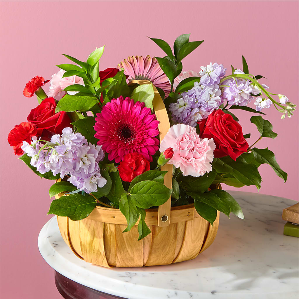 Pink Picnic Basket – BEN & NEVA'S FLOWERS, Grand Saline TX