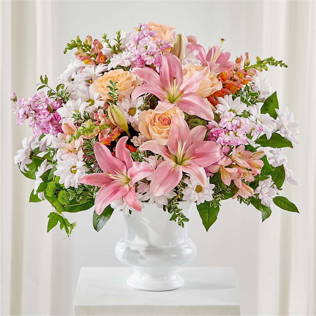 Heartfelt Gesture Urn Arrangement – BEN & NEVA'S FLOWERS, Grand Saline TX