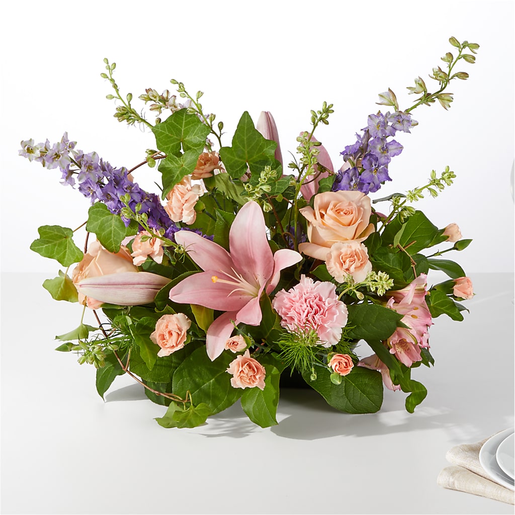Blossom Time Centerpiece – BEN & NEVA'S FLOWERS, Grand Saline TX
