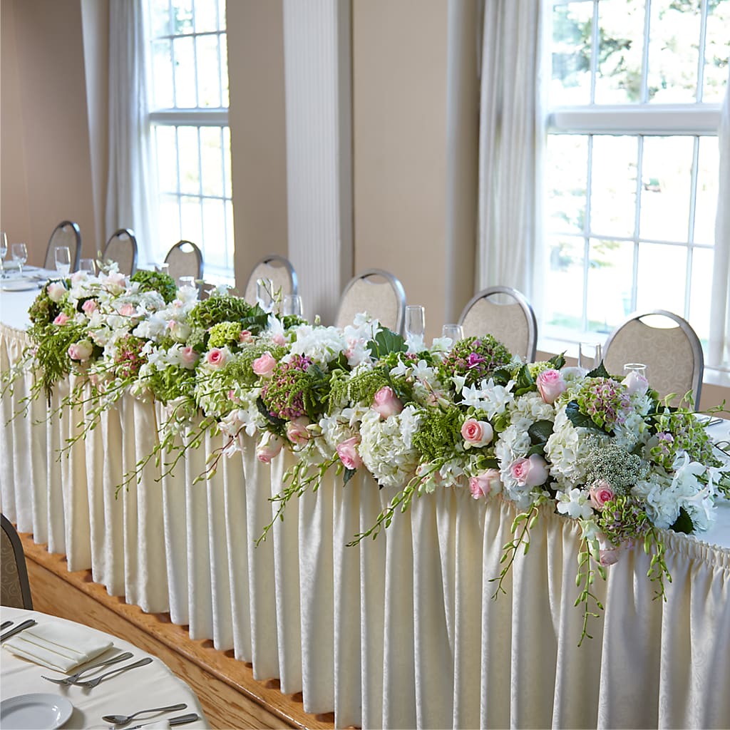 State of Joy Head Table Arrangement – BEN & NEVA'S FLOWERS, Grand Saline TX