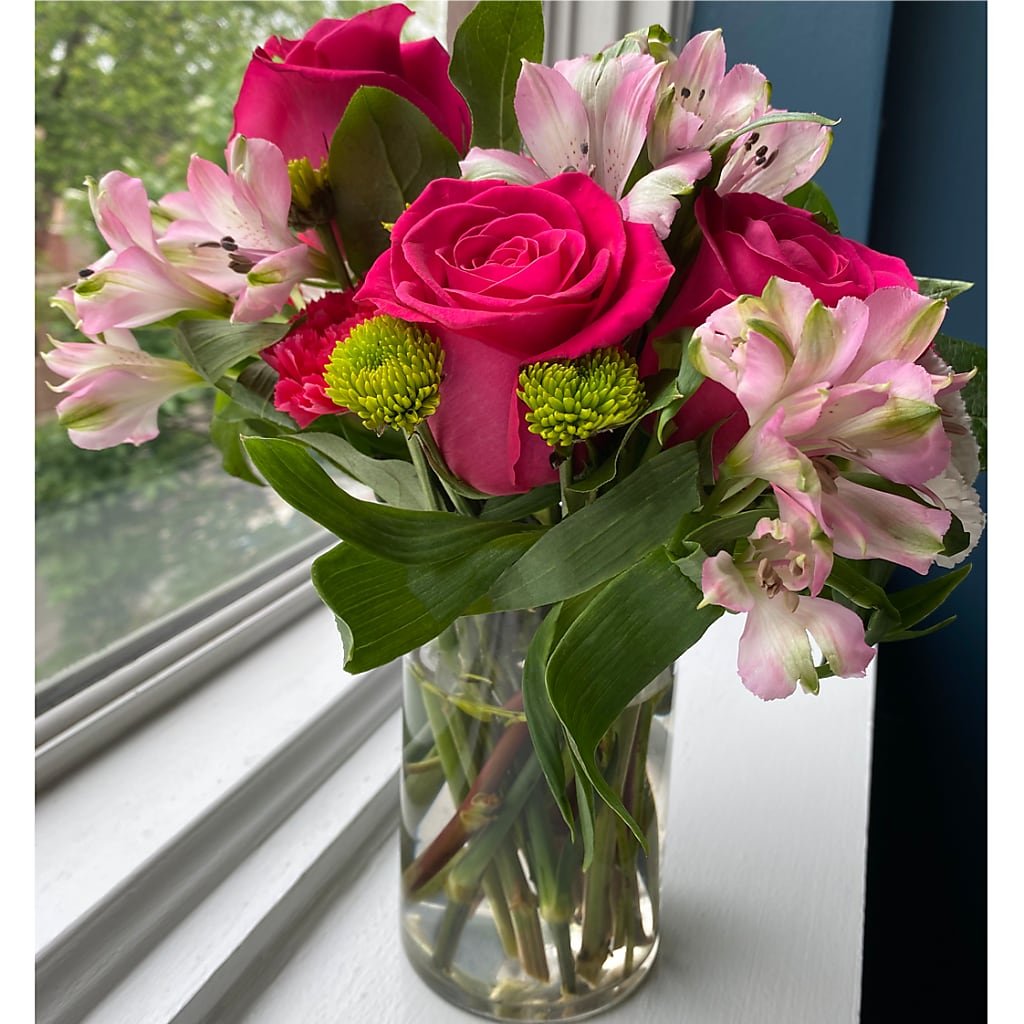 Sweet & Pretty Bouquet – BEN & NEVA'S FLOWERS, Grand Saline TX
