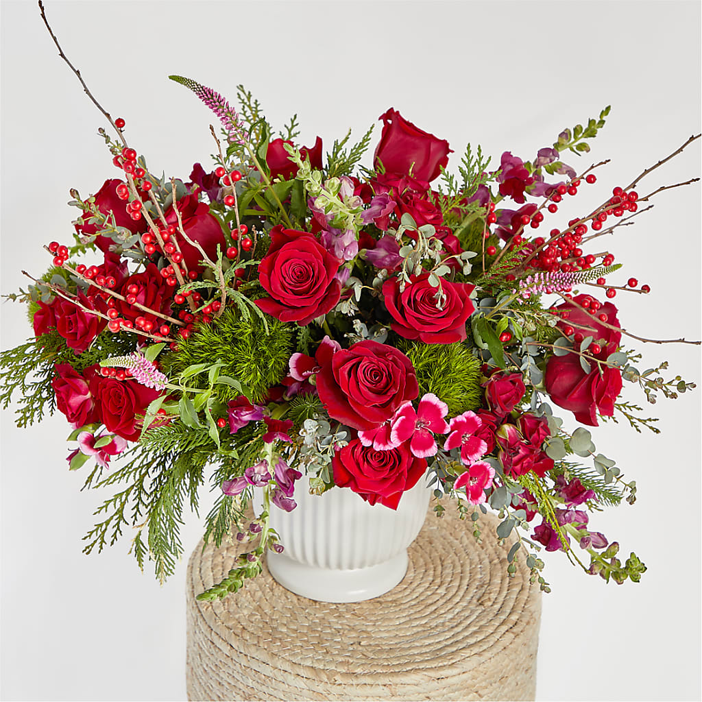 Big Red Bow Bouquet – BEN & NEVA'S FLOWERS, Grand Saline TX