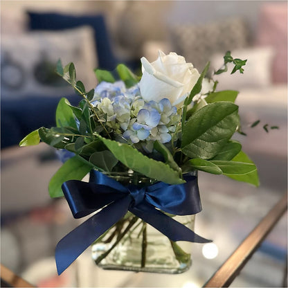 Sky Blue Delight Bouquet – BEN & NEVA'S FLOWERS, Grand Saline TX