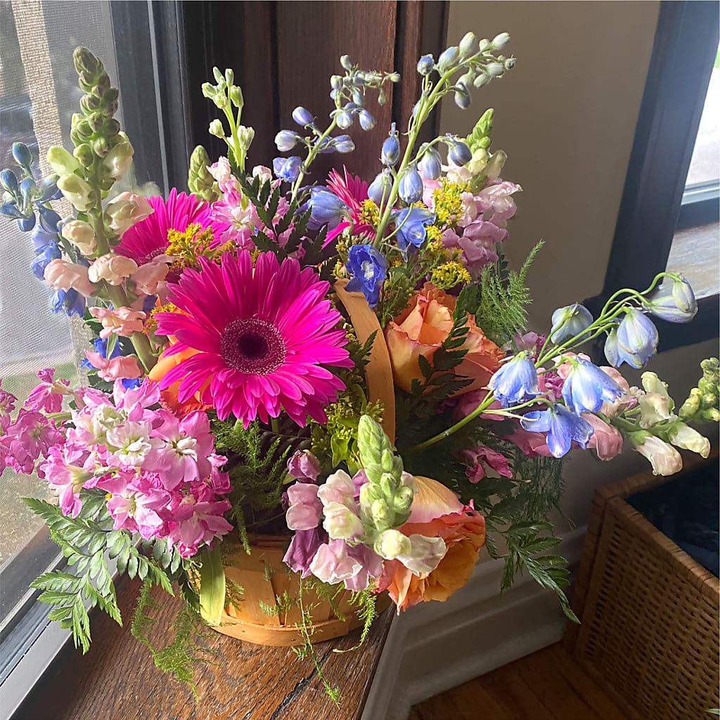 Garden of Life Basket – BEN & NEVA'S FLOWERS, Grand Saline TX