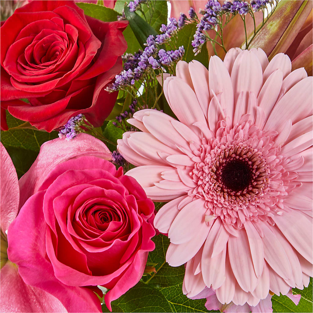 Lots of Love Bouquet – BEN & NEVA'S FLOWERS, Grand Saline TX