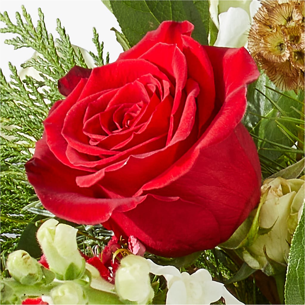 Deck the Halls Bouquet – BEN & NEVA'S FLOWERS, Grand Saline TX