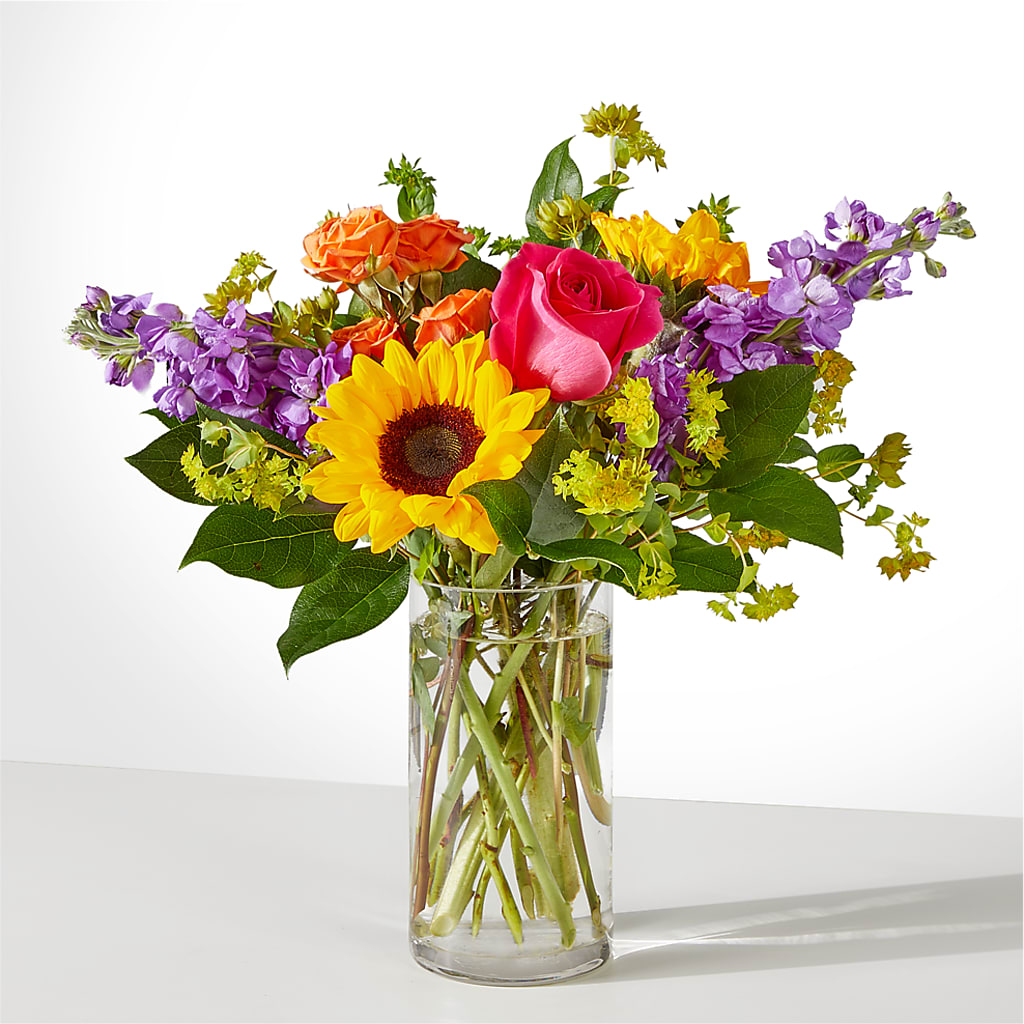 Vibrant Greetings Bouquet – BEN & NEVA'S FLOWERS, Grand Saline TX