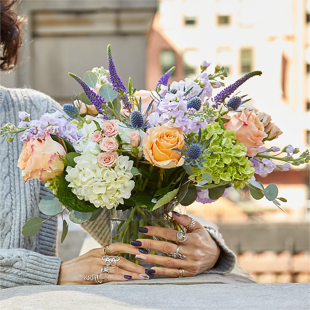 Porch Swing Bouquet – BEN & NEVA'S FLOWERS, Grand Saline TX
