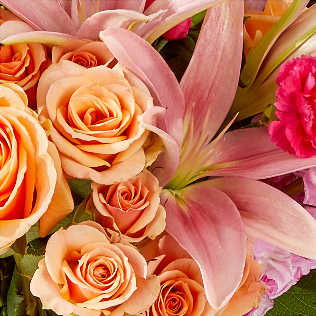 Bisous Bouquet – BEN & NEVA'S FLOWERS, Grand Saline TX